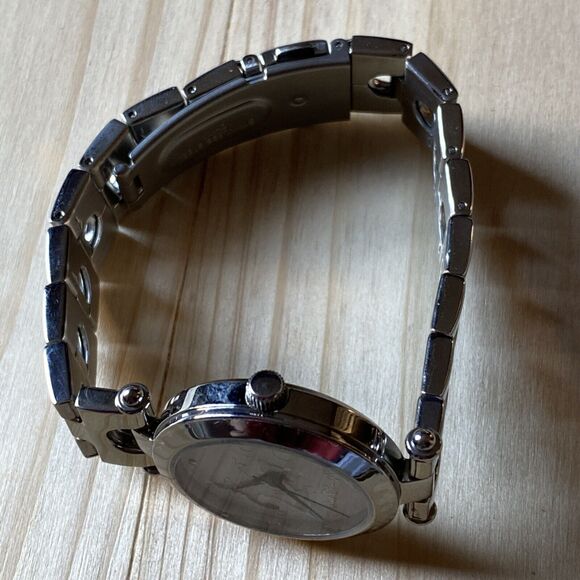 2008 Disney Time Works Watch New Battery